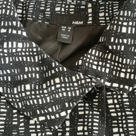 3/4 length sleeves coat - Picture 4 of 6